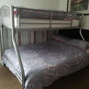 Familien-Zimmer